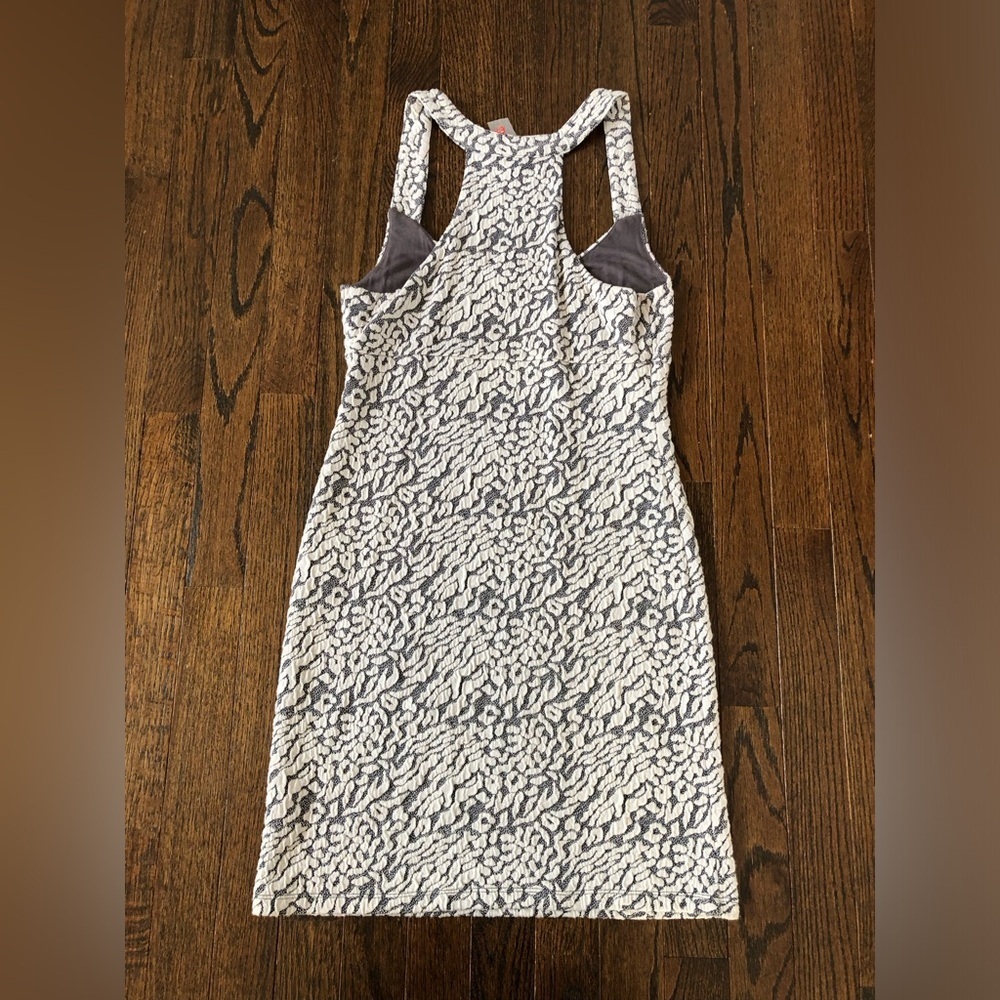 Free People Women’s S Puckered Knit Textured Snow Leopard Razorback Tank Dress - Picture 8 of 10